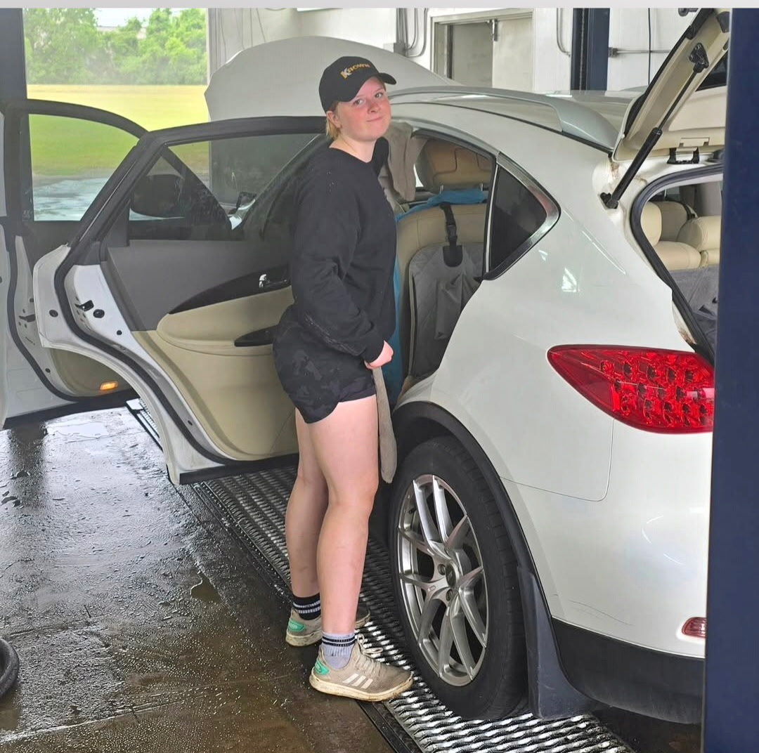Krown technician at Regional Auto Glass Simcoe